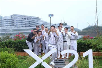 “极挑团”和“智囊团”合照