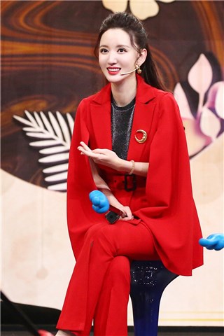 张萌做客《王牌对王牌》 现场回忆制片人心酸往事