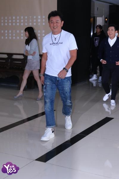孙鹏子在美出包 庹宗康代战友出面缓颊