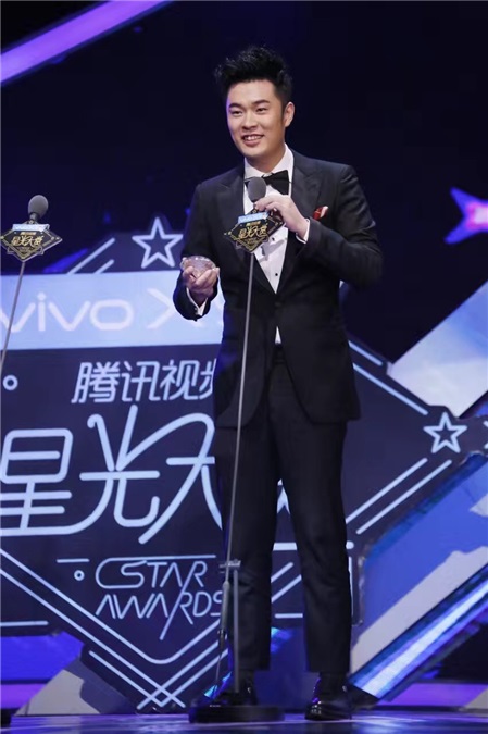 陈赫获综艺年度突破艺人大奖 坦言最想演好戏
