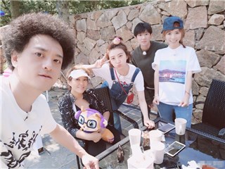 《青春旅社》嘉宾合影