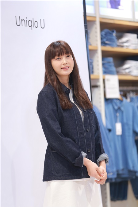 李奈映出席某品牌活动