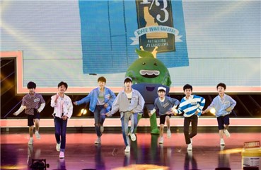 YHboys 献唱《前方的世界》