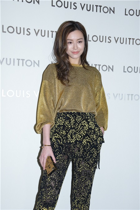 杨紫琼、乐基儿、文咏珊和任达华琦琦夫妻出席时装活动