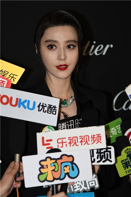 范冰冰出席Cartier珠宝展 错失金马影后笑称已翻篇