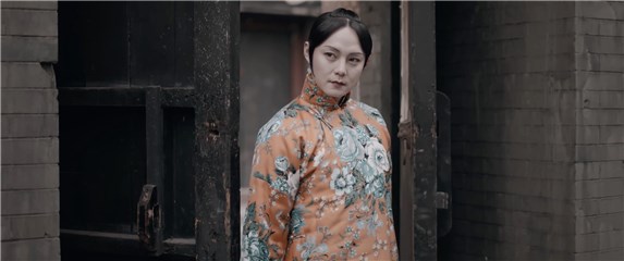 尹正《鬓边不是海棠红》女装造型引关注 第一楼开业喜临门