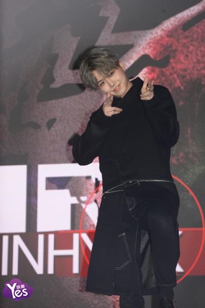 〈Yes 首尔现场〉新人男团NOIR举办出道showcase