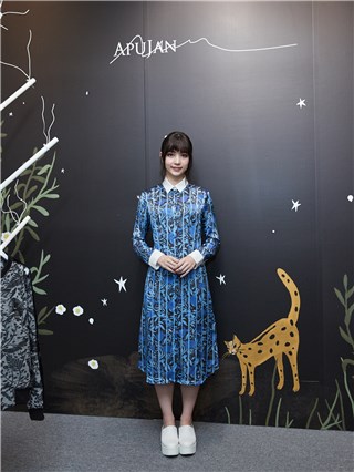 「围棋女神」黑嘉嘉化身APUJAN春季期间限定店一日品牌大使