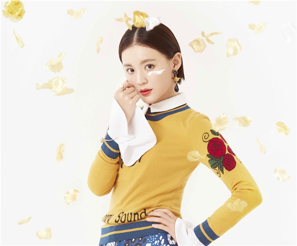 90后新锐设计师加盟《我的新衣》 携手王丽坤完美诠释闺蜜情