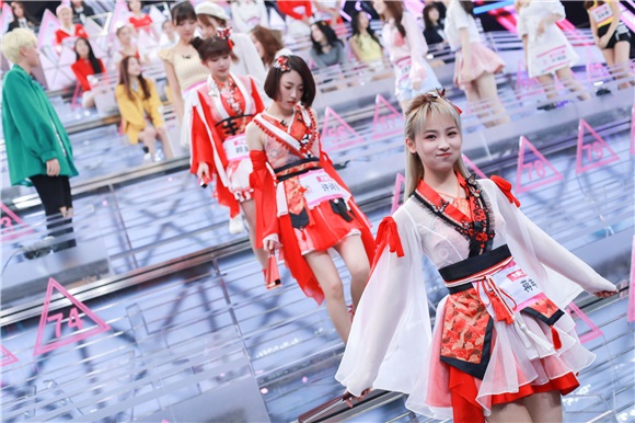 《创造101》未播先火 SING女团「电子国风」疯狂吸睛