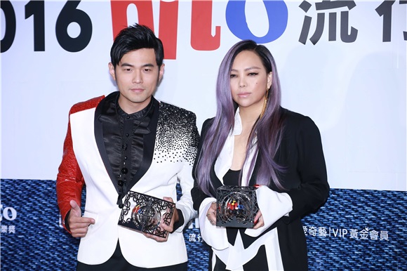 周董压轴和解罗志祥 夺4奖成hito大赢家