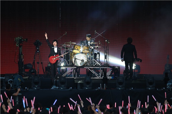 五月天《JUST ROCK IT 2016就是演唱会》台北站