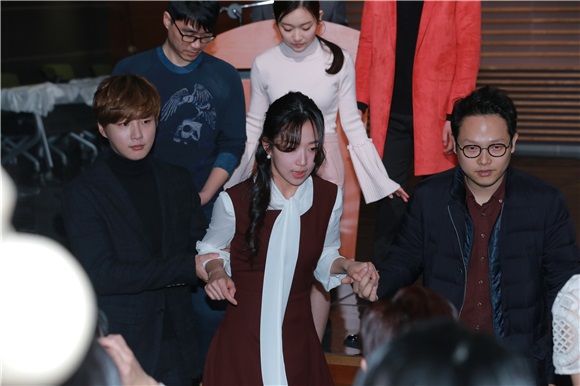 MBC迷你电视剧《三色幻想》制作发布会 《宇宙之星》exo SUHO、智友、《生动恋爱》尹施允等出席