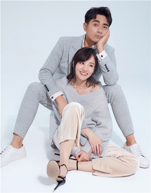 陈龙章龄之「素净爱」写真曝光 时尚小叔独宠「少女章」