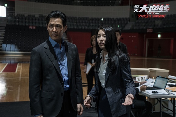 钟汉良李政宰双男神终极对决 五大看点引爆暑期档