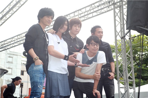 五月天《作品9号》发片首唱会