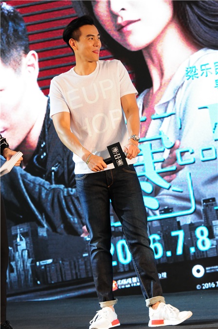 彭于晏、杨佑宁 现身《寒战2》上海记者会