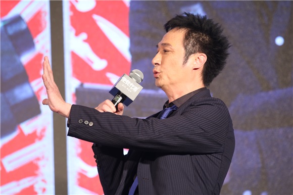 《使徒行者》曝兄弟情版预告 三男神相爱相杀互爆料