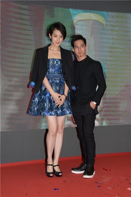 周杰伦、赖雅妍、黄远出席电影《一万公里的约定》首映礼