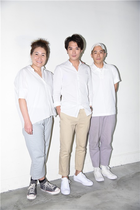 邱泽、徐誉庭、许智彦出席电影《我们都爱他!》记者会