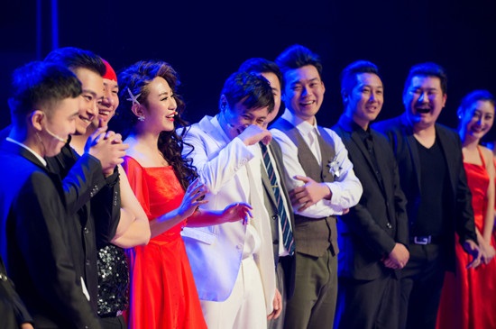 《乌龙山伯爵》巡演落幕 沈腾马丽回归舞台剧不忘初心