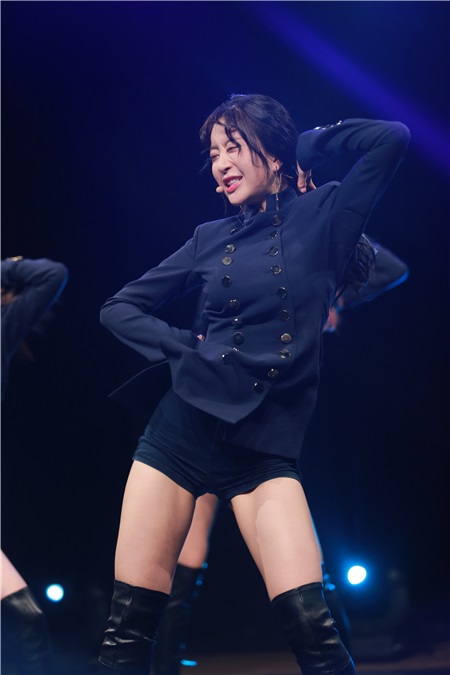 Dal★Shabet新辑showcase 热力演绎新歌舞台
