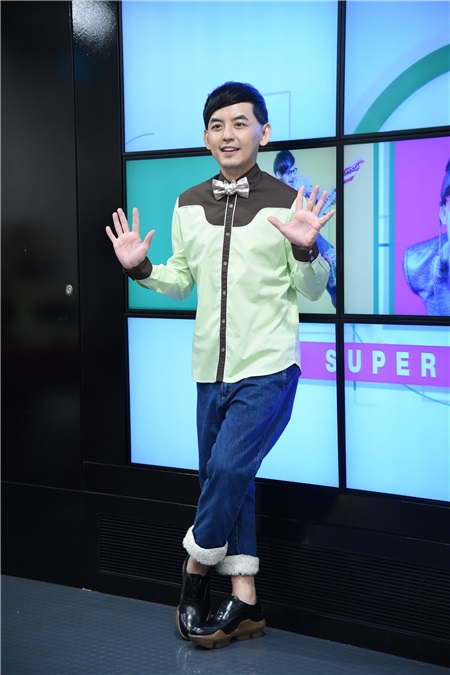黄子佼文创访谈节目