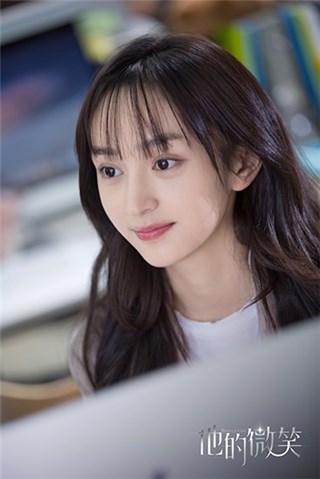 黄昊月《他的微笑》上线 “星眸少女”引爆少女心