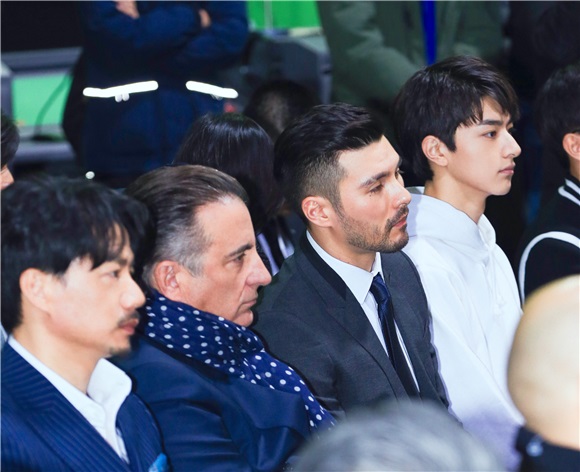 林一《希望岛》「偷师」段奕宏 首触电大银幕引满满期待