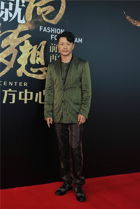 段奕宏在角色中点燃自己汲取能量 获梦想能量人物奖
