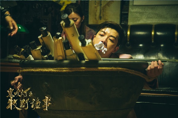 王栎鑫做梦都在背台词 导演赞其很敬业