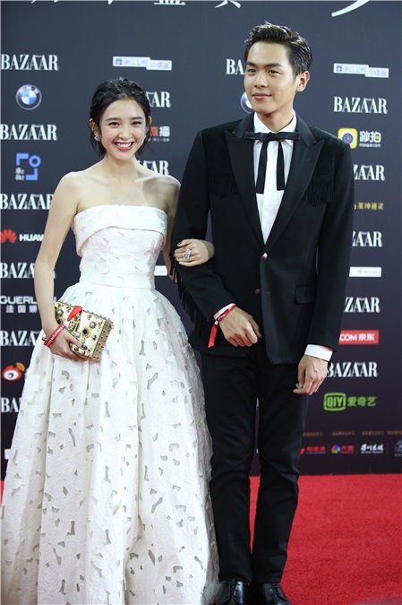 2017芭莎明星慈善夜在京盛大举行 数百位明星共用盛宴